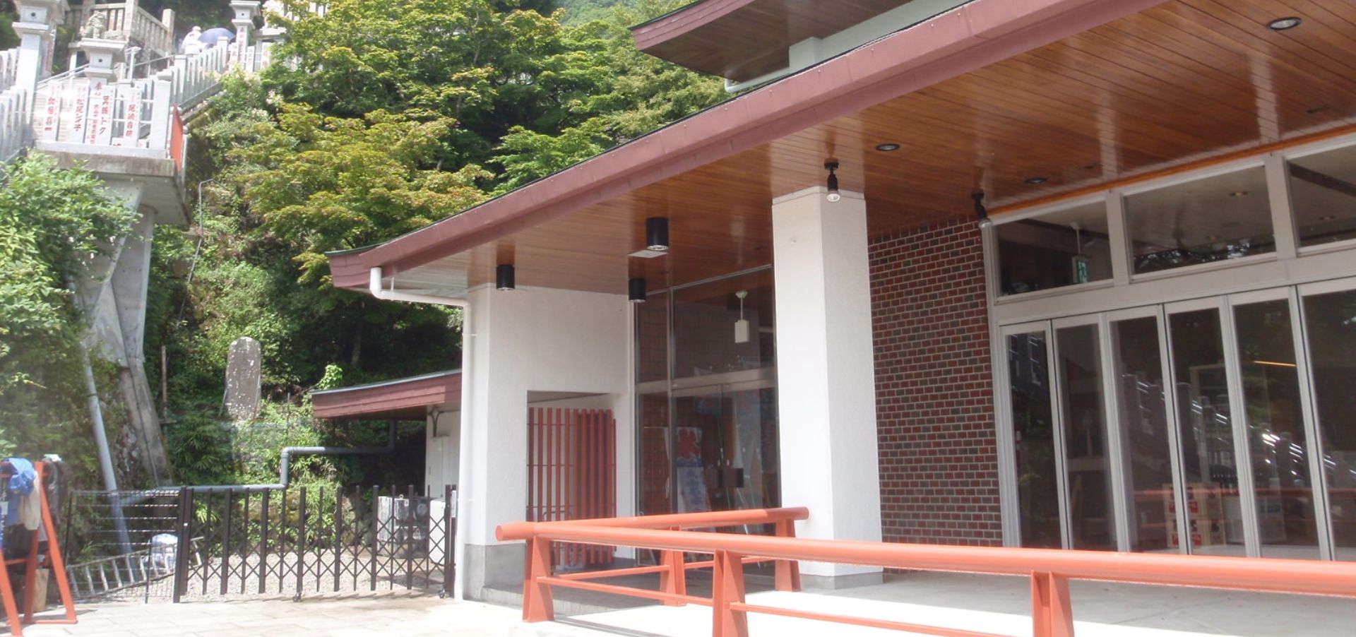大山阿夫利神社参集殿（改修工事）