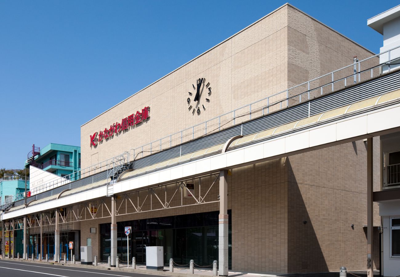 2015年3月　かながわ信用金庫 栄町支店　横須賀市